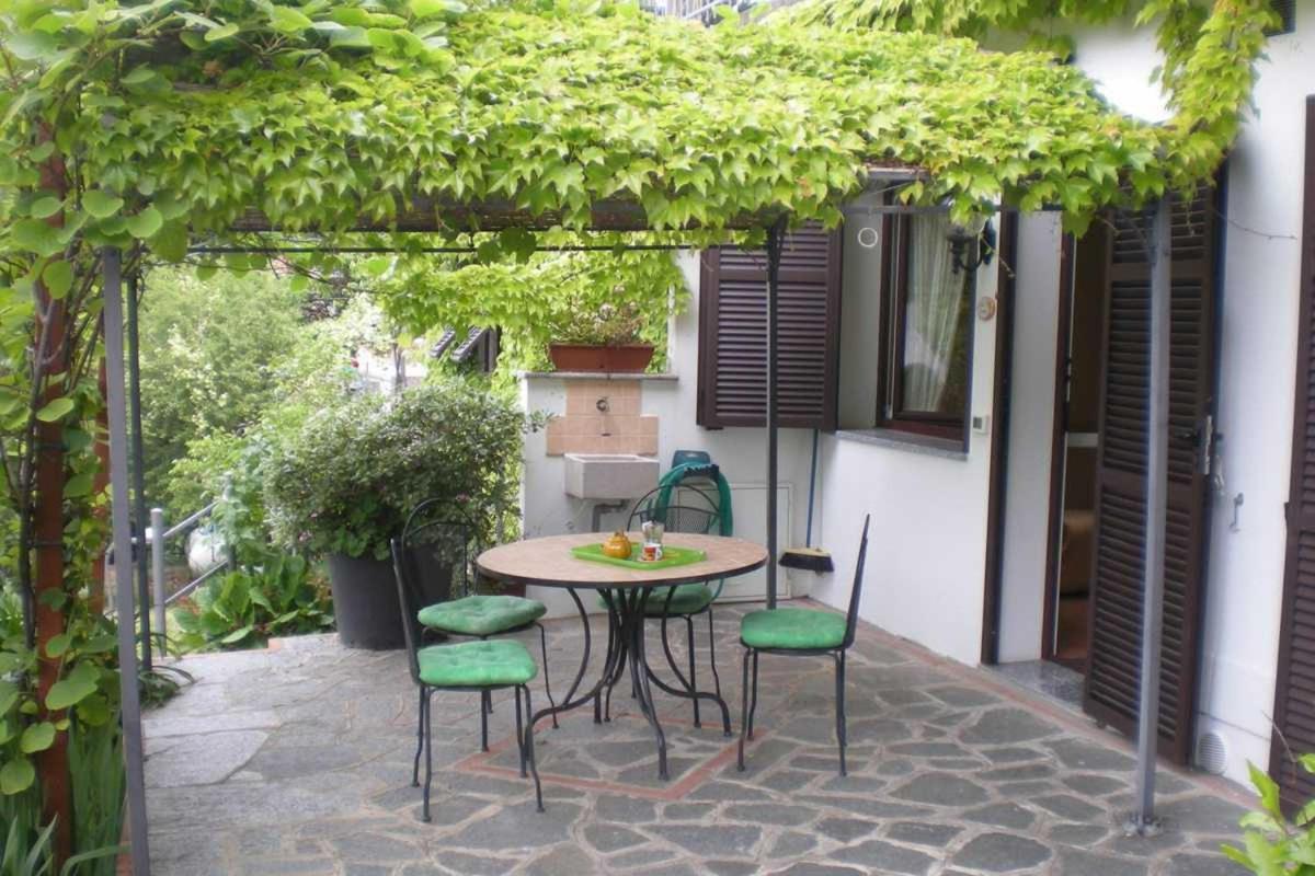 Casa Gialla 因佩里亚 外观 照片